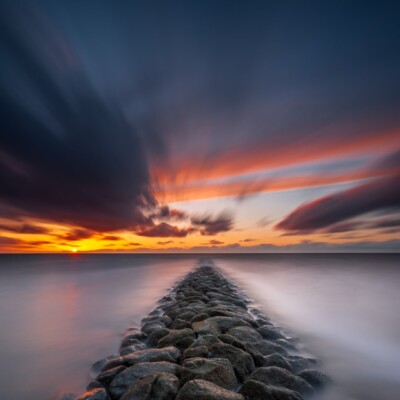Ondergaande zon op het wad